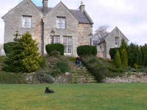 Hundalee House